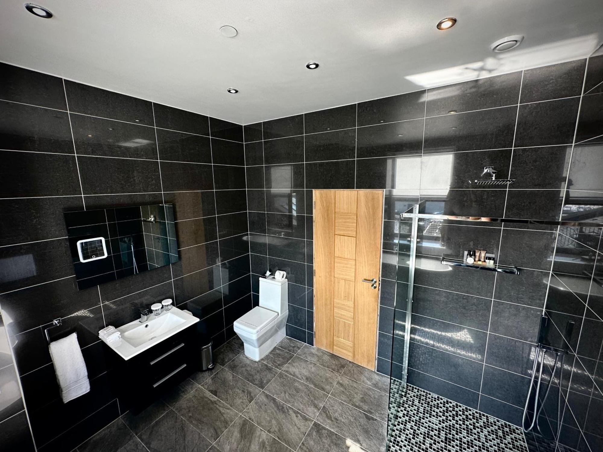 Halvard Apartments At كاسلتاون المظهر الخارجي الصورة
